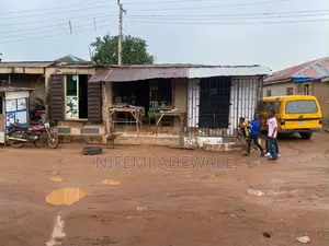 6bdrm Block of Flats in So Easy, Ayobo for sale
