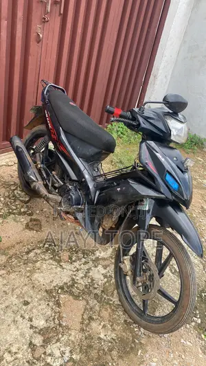 TVS Neo NX 2025 Black