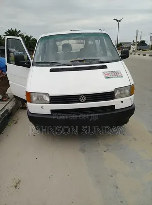 Volkswagen Transporter 2005 White