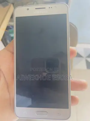 Samsung Galaxy On5 32 GB Gold
