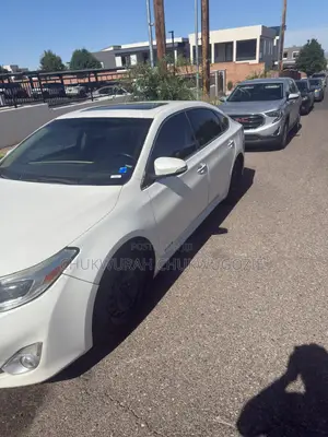 Toyota Avalon 2014 White