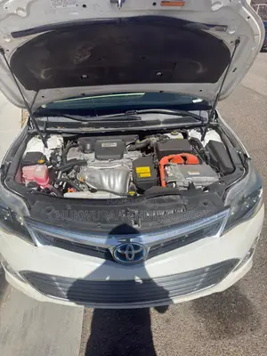 Toyota Avalon 2014 White