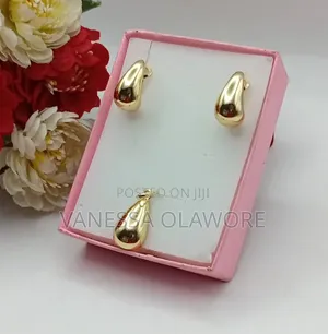 Pendant and Earrings Set