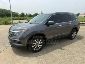Honda Pilot Elite 4dr AWD (3.5L 6cyl 9A) 2016 Gray