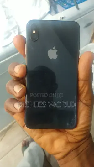 Apple iPhone XS Max 64 GB Black
