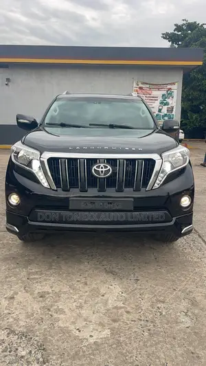 Toyota Land Cruiser Prado 2.7 i 2011 Black