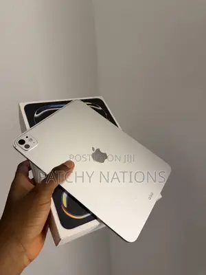 New Apple iPad Pro 11 (2025) 256 GB Silver