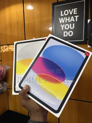 New Apple iPad (2025) 128 GB Pink