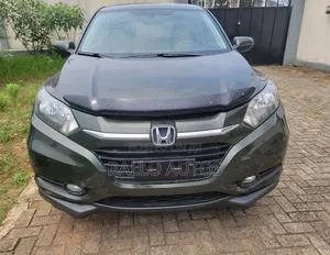 Honda HR-V 4dr SUV (1.5L 4cyl CVT) 2016 Green