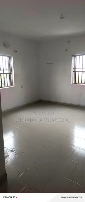 1bdrm Shared Apartment in Akins Estate, Ado / Ajah for rent