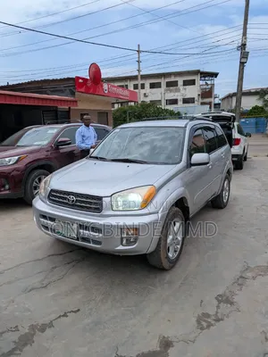 Toyota RAV4 Automatic 2003 Silver
