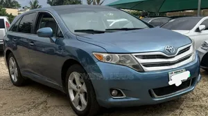 Toyota Venza 2012 Blue