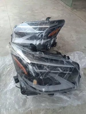 Head Light Gx460 2021