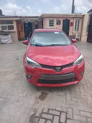 Toyota Corolla 2013 Red