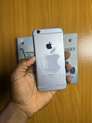 Apple iPhone 6s 128 GB Gray