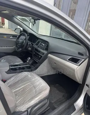 Hyundai Sonata Limited 2.0T Seban (2.0L 4cyl 6A) 2017 Silver