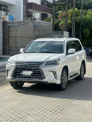 Lexus LX 2016 White