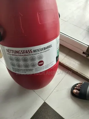 Rettungsfass / Rescue Barrel