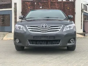 Toyota Camry 2009 Gray