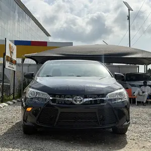 Toyota Camry XLE 4dr Sedan (2.5L 4cyl 6A) 2017 Black