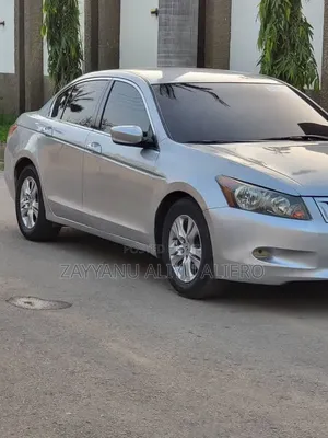 Honda Accord 2010 Silver
