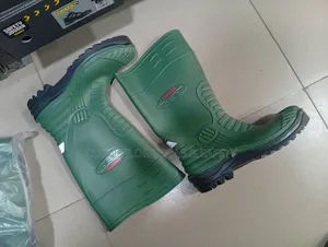 Trucker Rain Boot For Safety