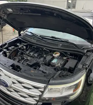 Ford Explorer XLT AWD 2018 Black