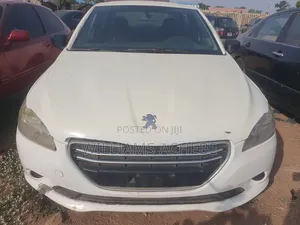 Peugeot 301 2006 White