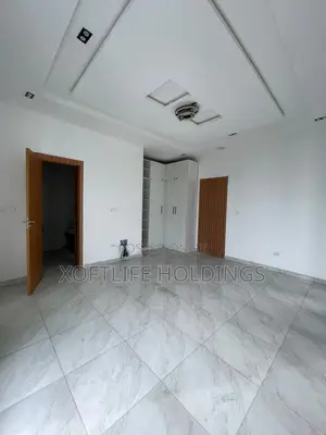 1bdrm Shared Apartment in Ikota for rent