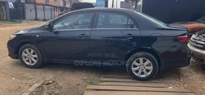 Toyota Corolla 2010 Black