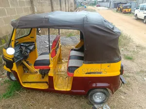 TVS King Deluxe Plus iTouch Start 2023 Yellow
