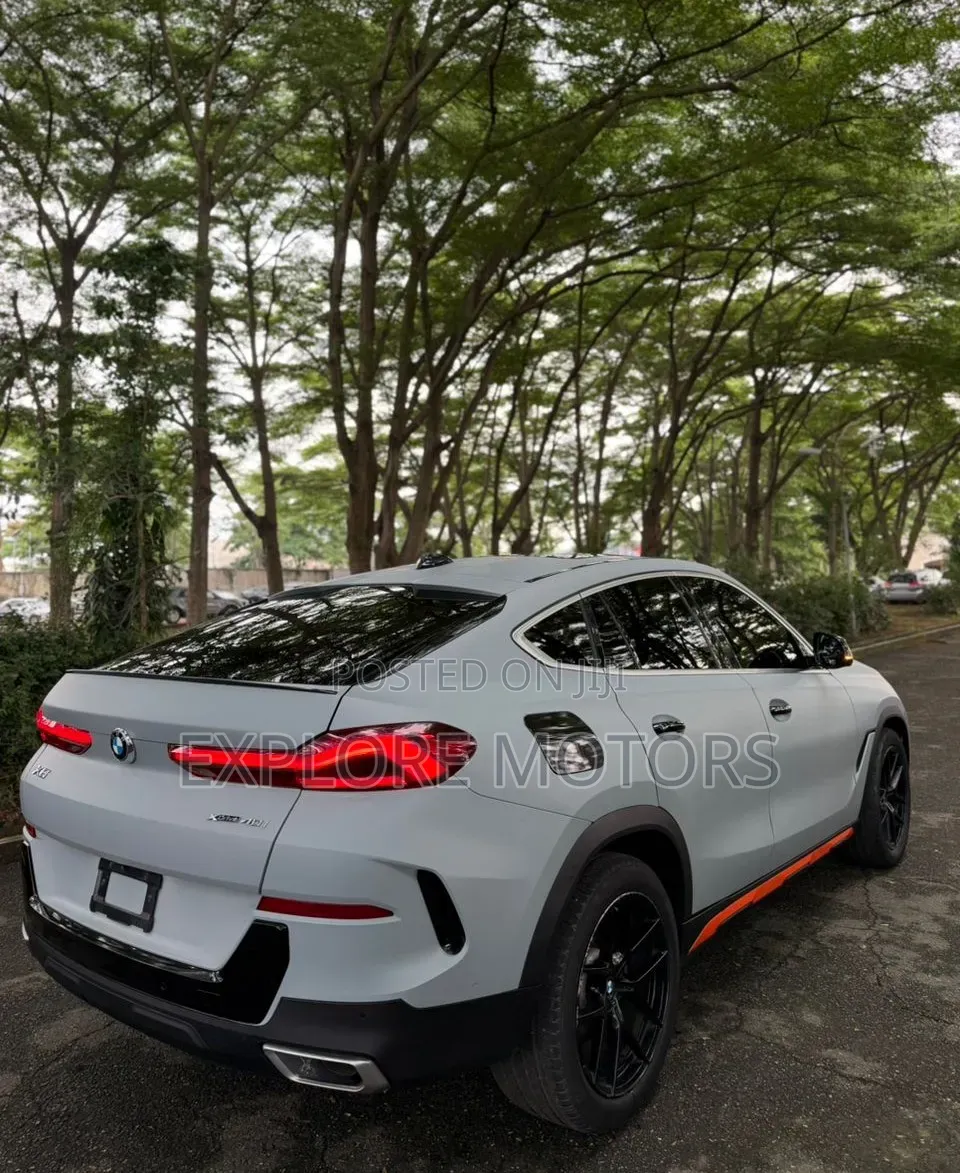 BMW X6 2021 White
