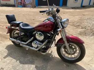 Kawasaki Vulcan 900 2020 Red
