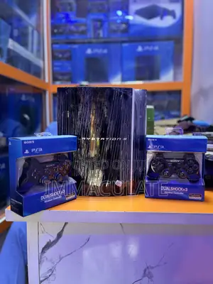 Uk Used Ps3 Fat With Two Controllers