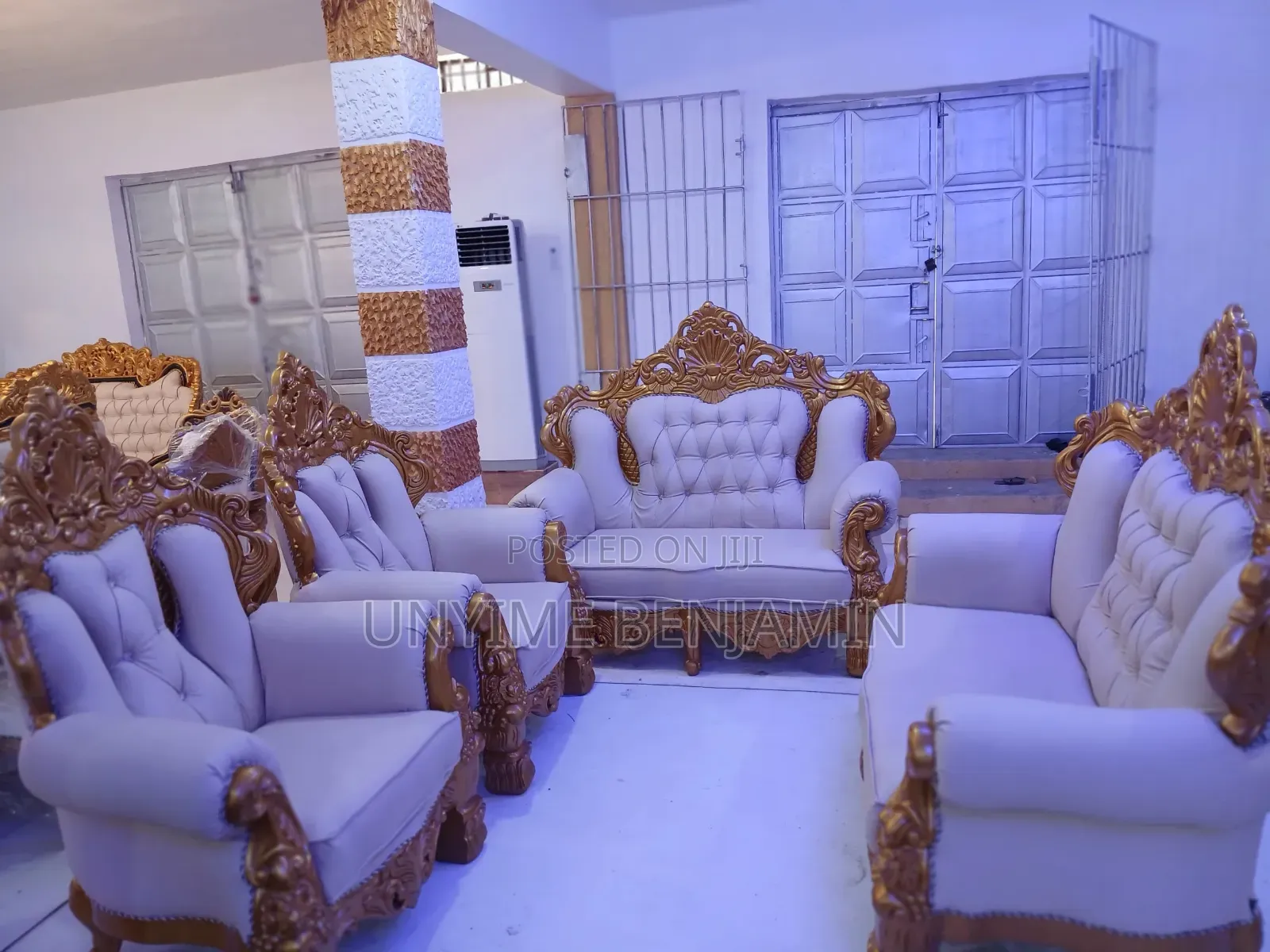 Royal Sofa