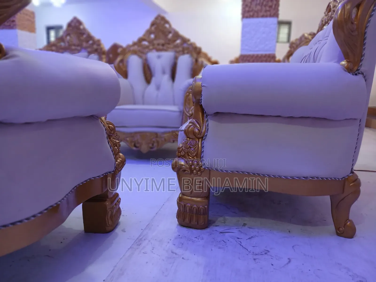 Royal Sofa