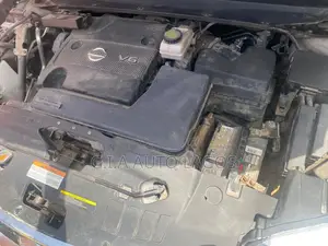 Nissan Pathfinder SL 4x4 2013 Gray