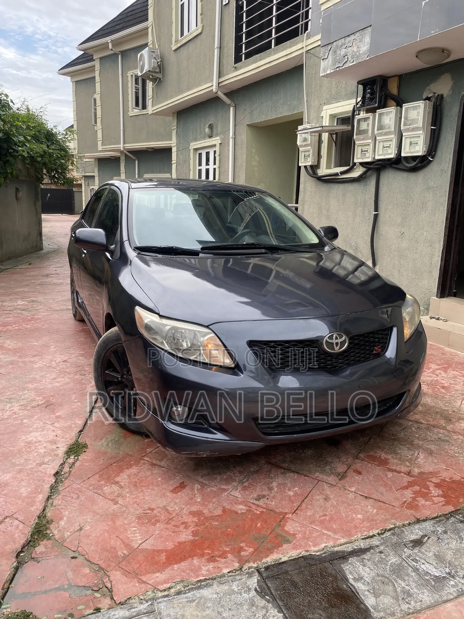 Toyota Corolla 2009 Gray