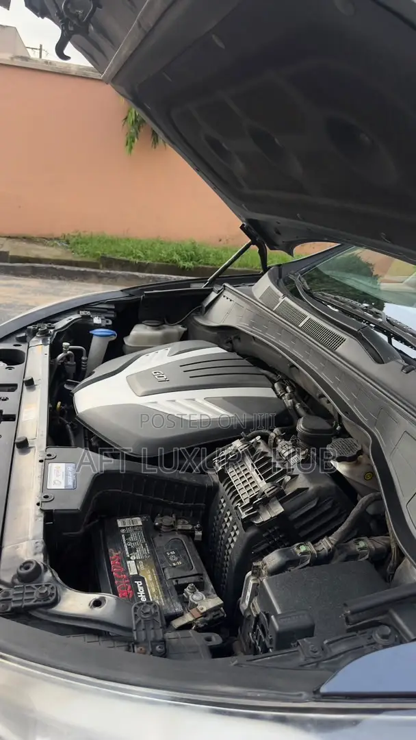 Hyundai Santa Fe 2016 Blue