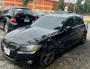 BMW 328i 2010 Black