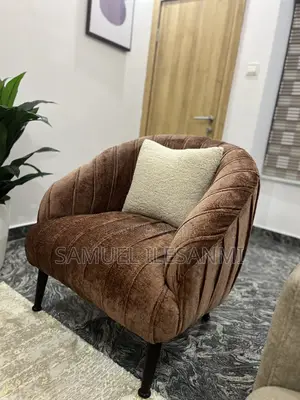 Single Chair