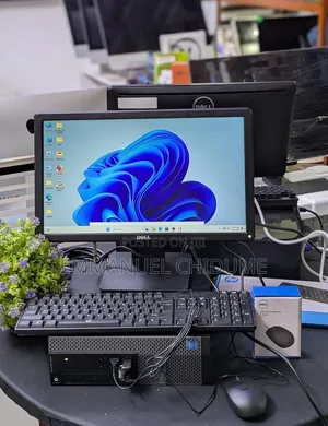 Desktop Computer Dell OptiPlex 790 8GB Intel Core i5 HDD 500GB
