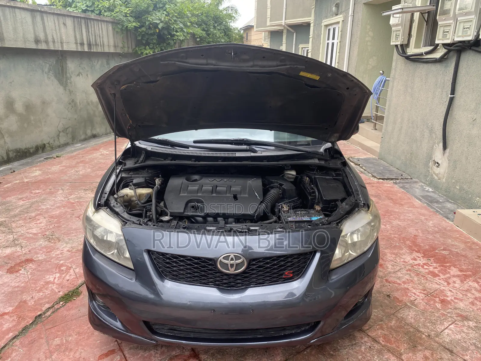 Toyota Corolla 2009 Gray