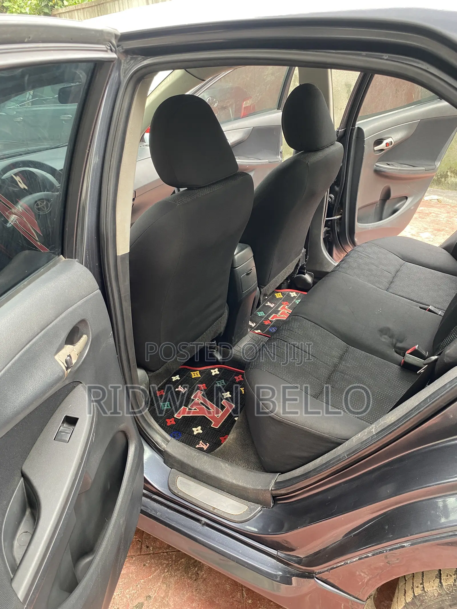 Toyota Corolla 2009 Gray