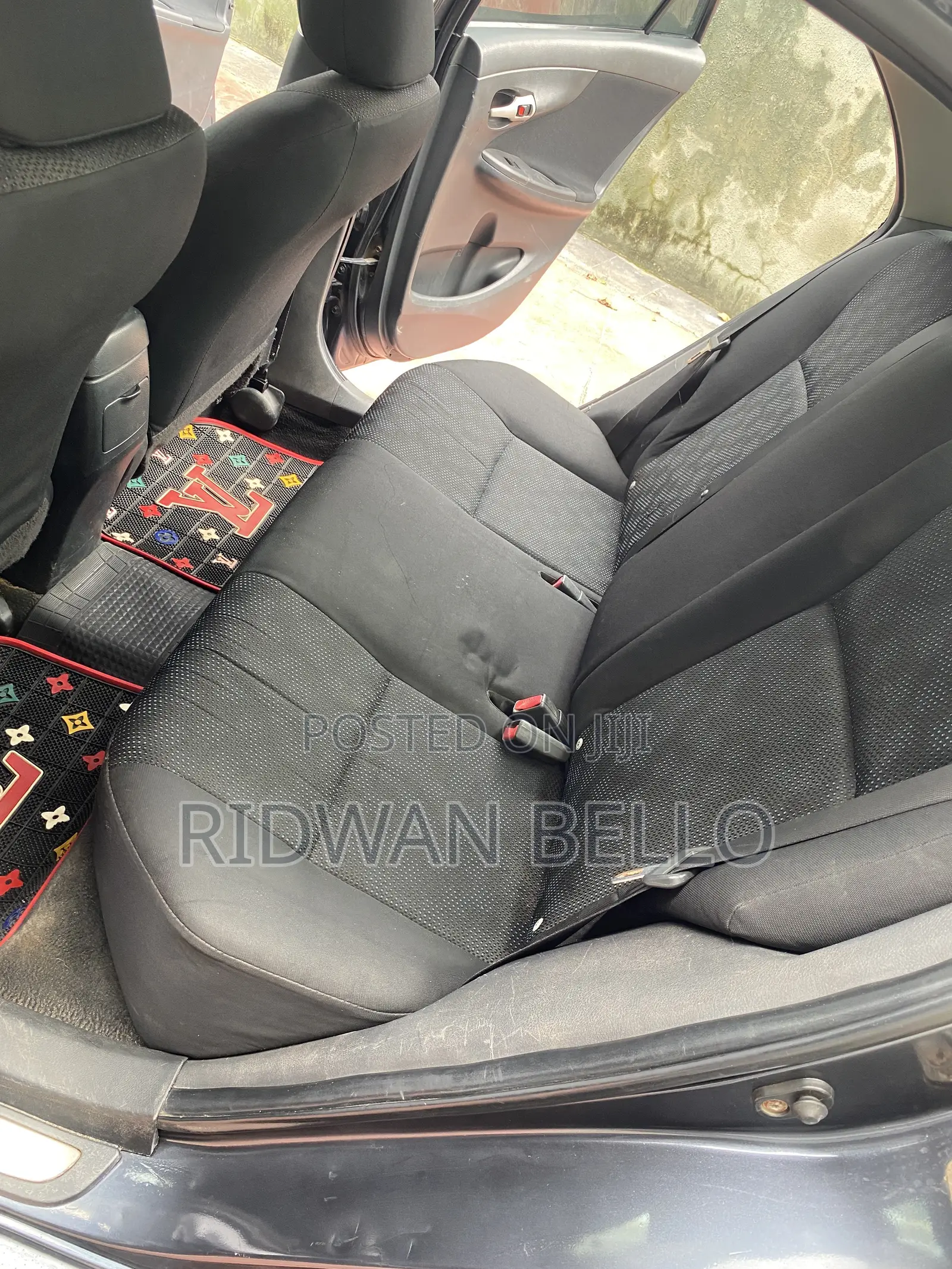 Toyota Corolla 2009 Gray