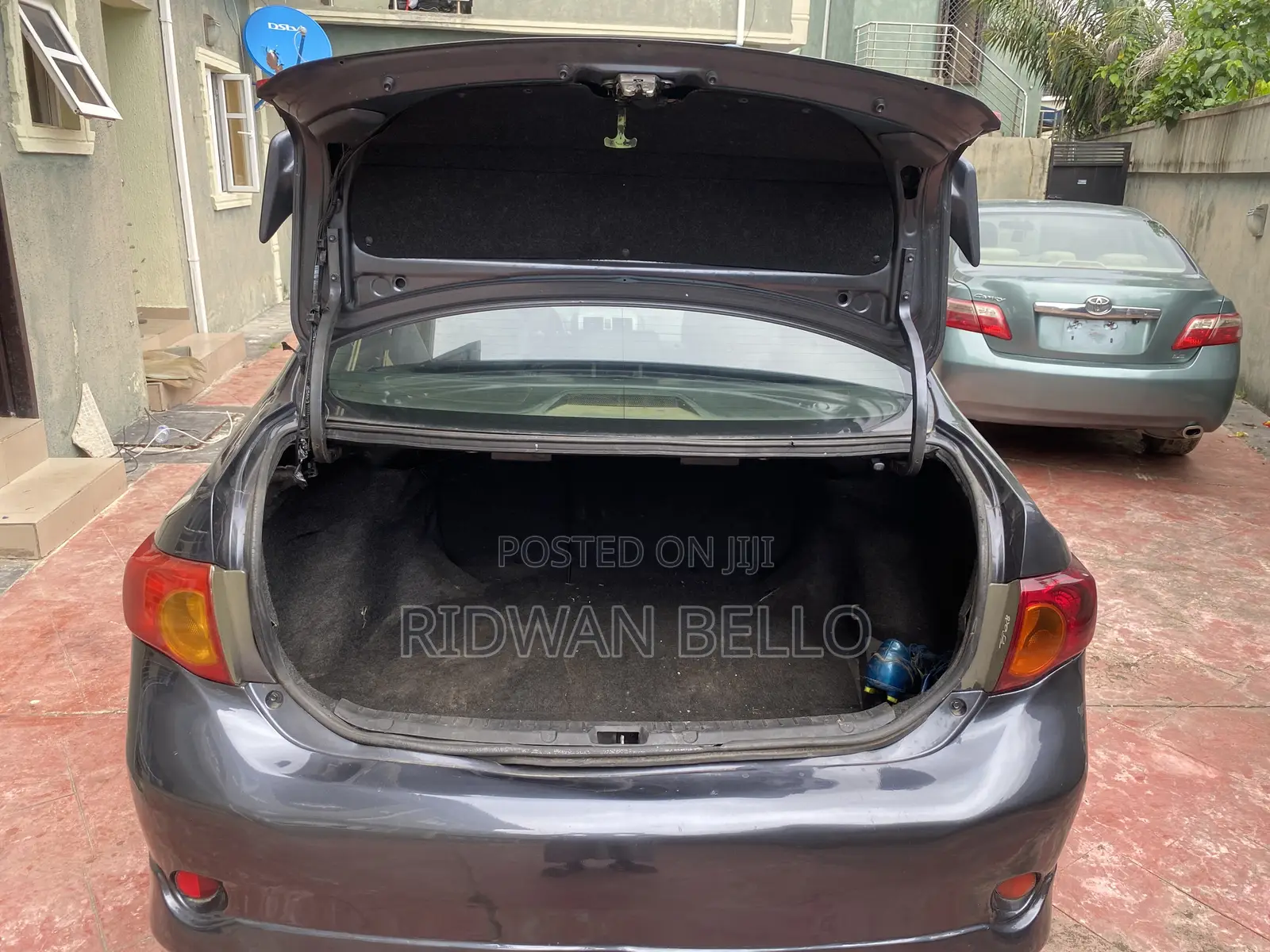 Toyota Corolla 2009 Gray