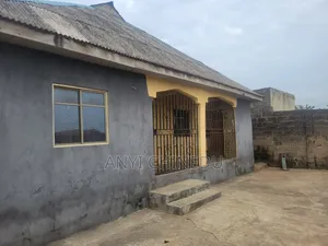 2bdrm Room & Parlour in Ado-Odo/Ota for sale