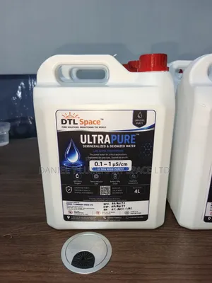 Laboratory Distilled Deionized Water – Ultra Pure / Analytical Grade