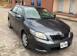 Toyota Corolla LE 4dr Sedan (1.8L 4cyl 4A) 2010 Gray