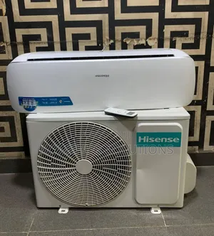 Clean 2024 Model 1.5hp Low Voltage Storage Hisense Air-Conditioner